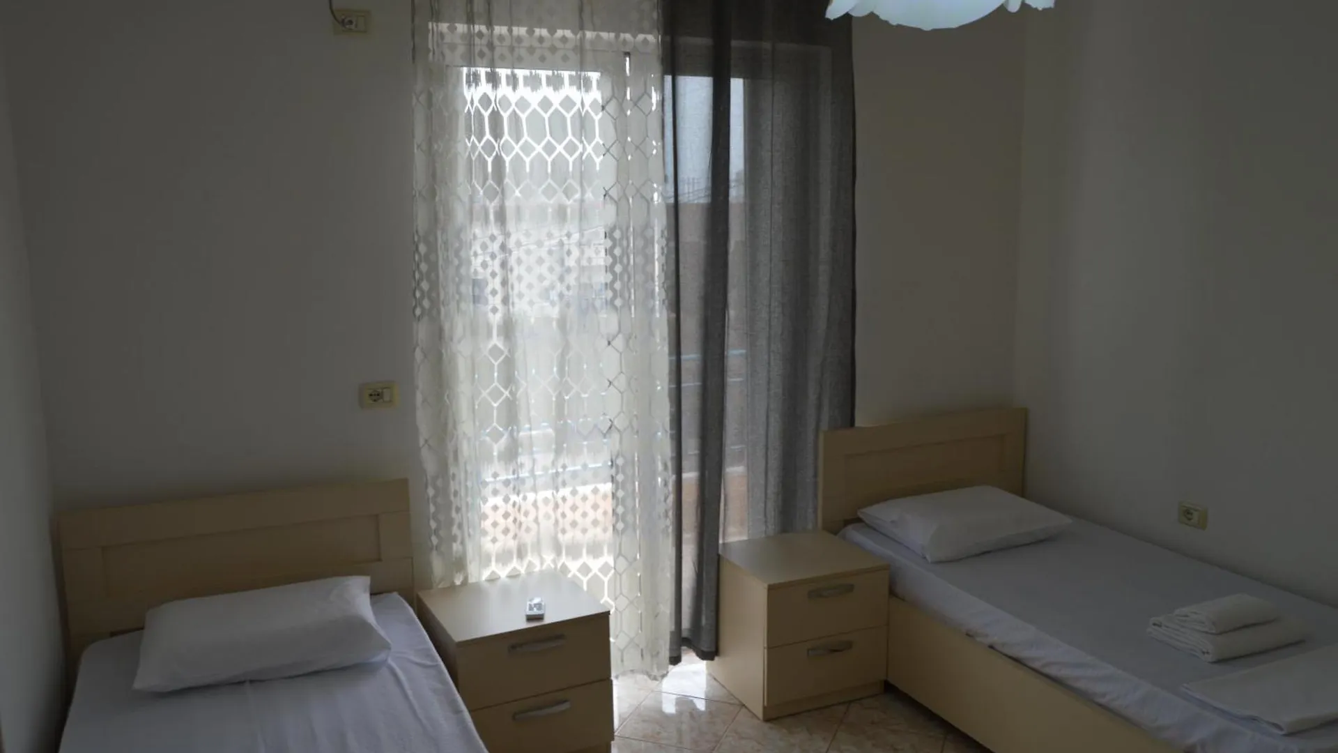 Stefani Apartament 3 Sarande Apartment